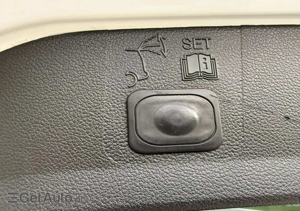 FORD Kuga 1.6 EcoBoost 2x4 Titanium