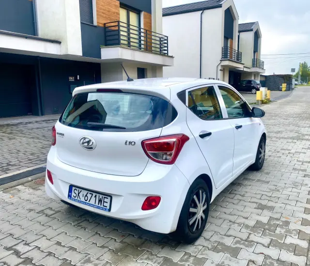 HYUNDAI I10 