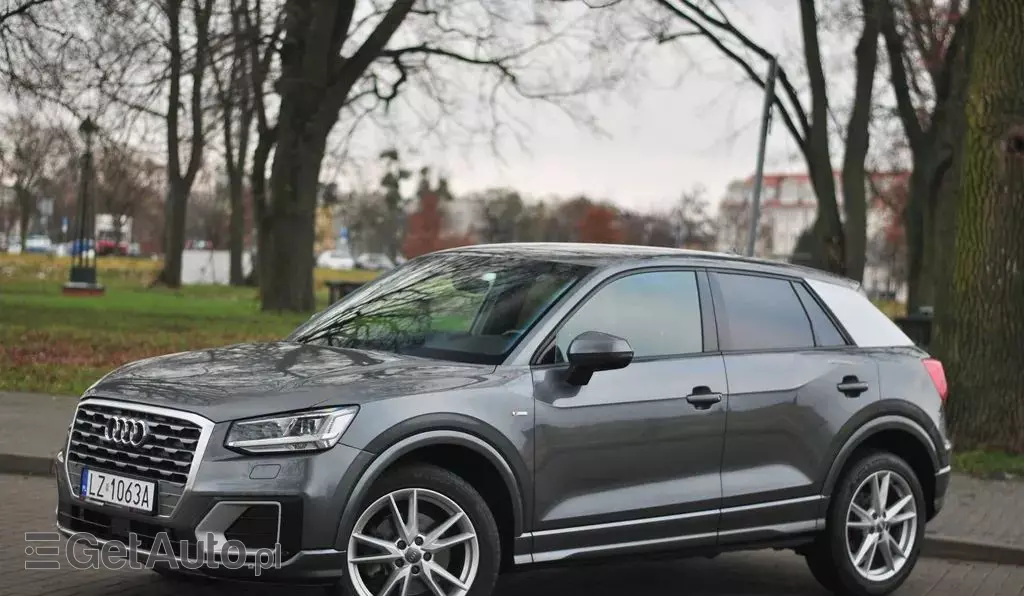 AUDI Q2 
