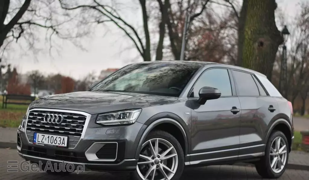 AUDI Q2 