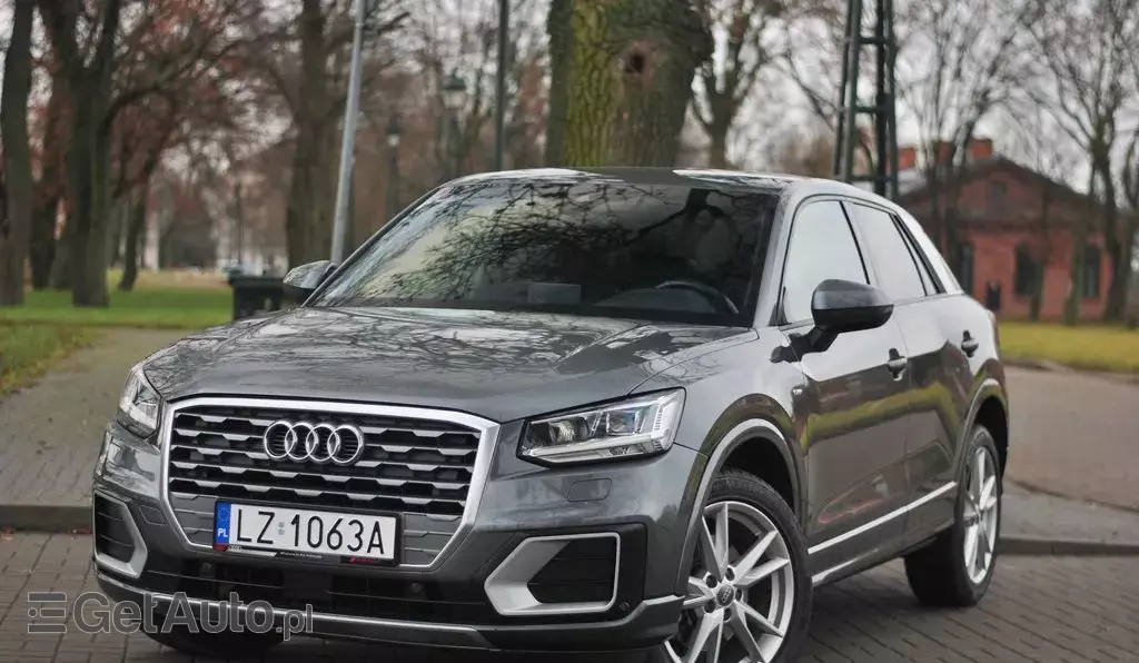 AUDI Q2 