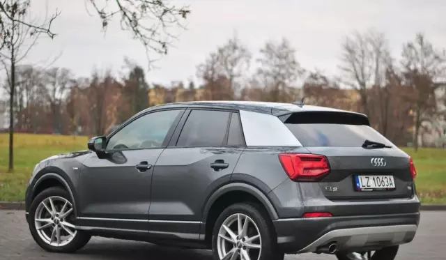 AUDI Q2 