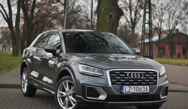 AUDI Q2 