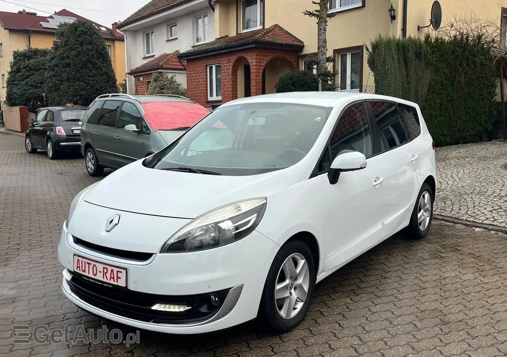 RENAULT Grand Scenic 1.6 16V 110 Authentique