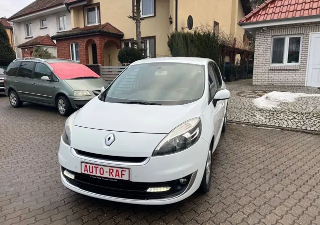 RENAULT Grand Scenic 1.6 16V 110 Authentique