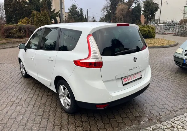 RENAULT Grand Scenic 1.6 16V 110 Authentique