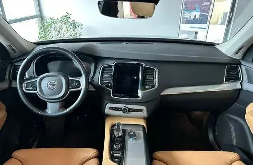 VOLVO Xc 90 