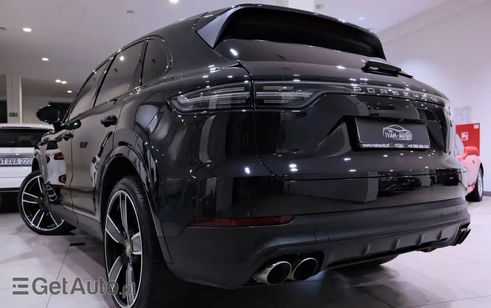 PORSCHE Cayenne S Platinum Edition