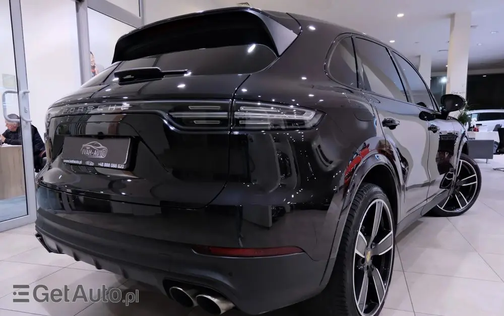 PORSCHE Cayenne S Platinum Edition