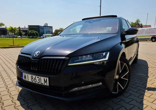 SKODA Superb 2.0 TSI 4x4 Sportline DSG