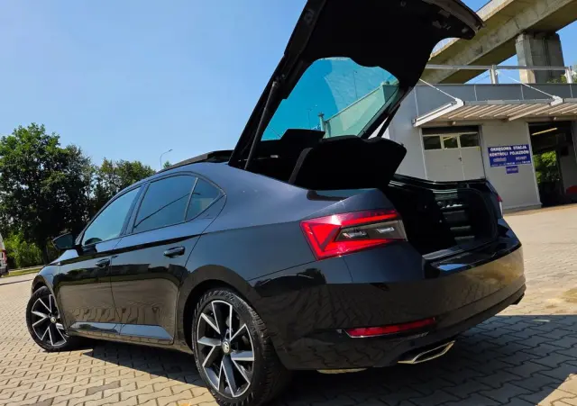 SKODA Superb 2.0 TSI 4x4 Sportline DSG