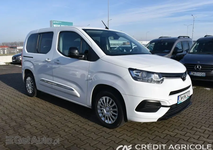 TOYOTA Proace City Verso 1.5 D-4D Business