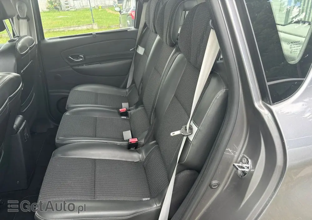 RENAULT Scenic DCi 110 EDC Bose Edition
