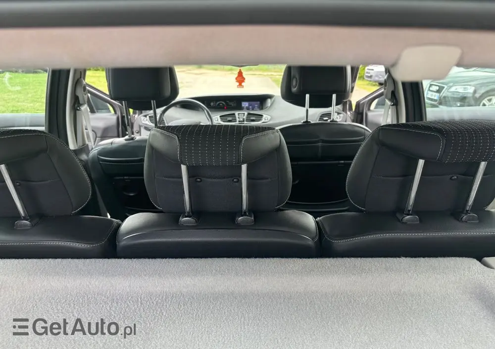 RENAULT Scenic DCi 110 EDC Bose Edition