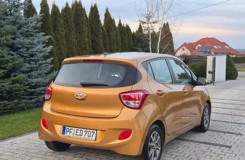 HYUNDAI I10 