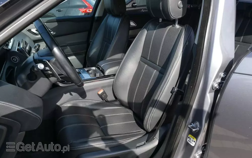 LAND ROVER Range Rover Velar D200 S