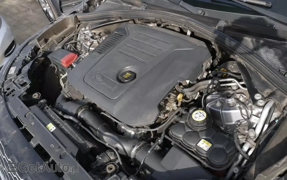 LAND ROVER Range Rover Velar D200 S