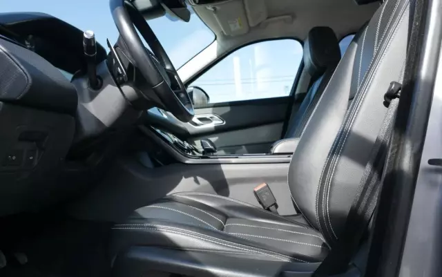 LAND ROVER Range Rover Velar D200 S