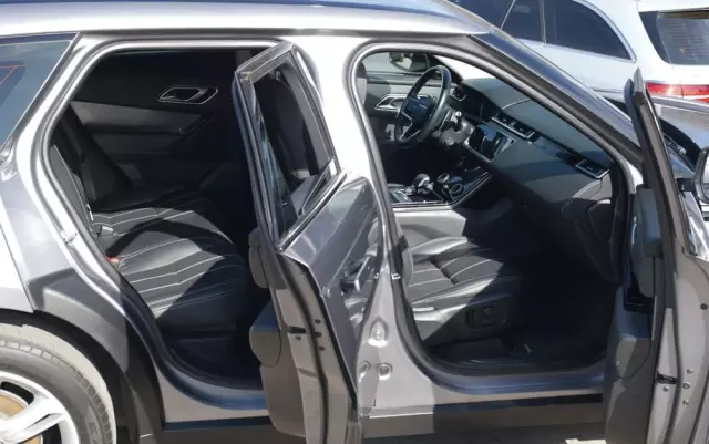 LAND ROVER Range Rover Velar D200 S