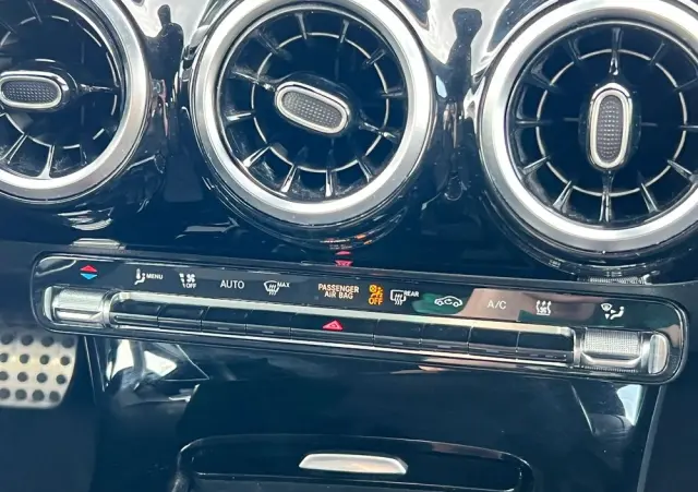 MERCEDES-BENZ Klasa A 