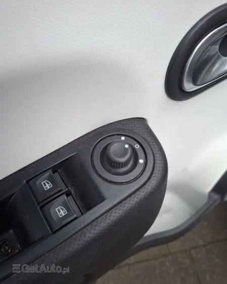 RENAULT Twingo SCe 65 LIMITED