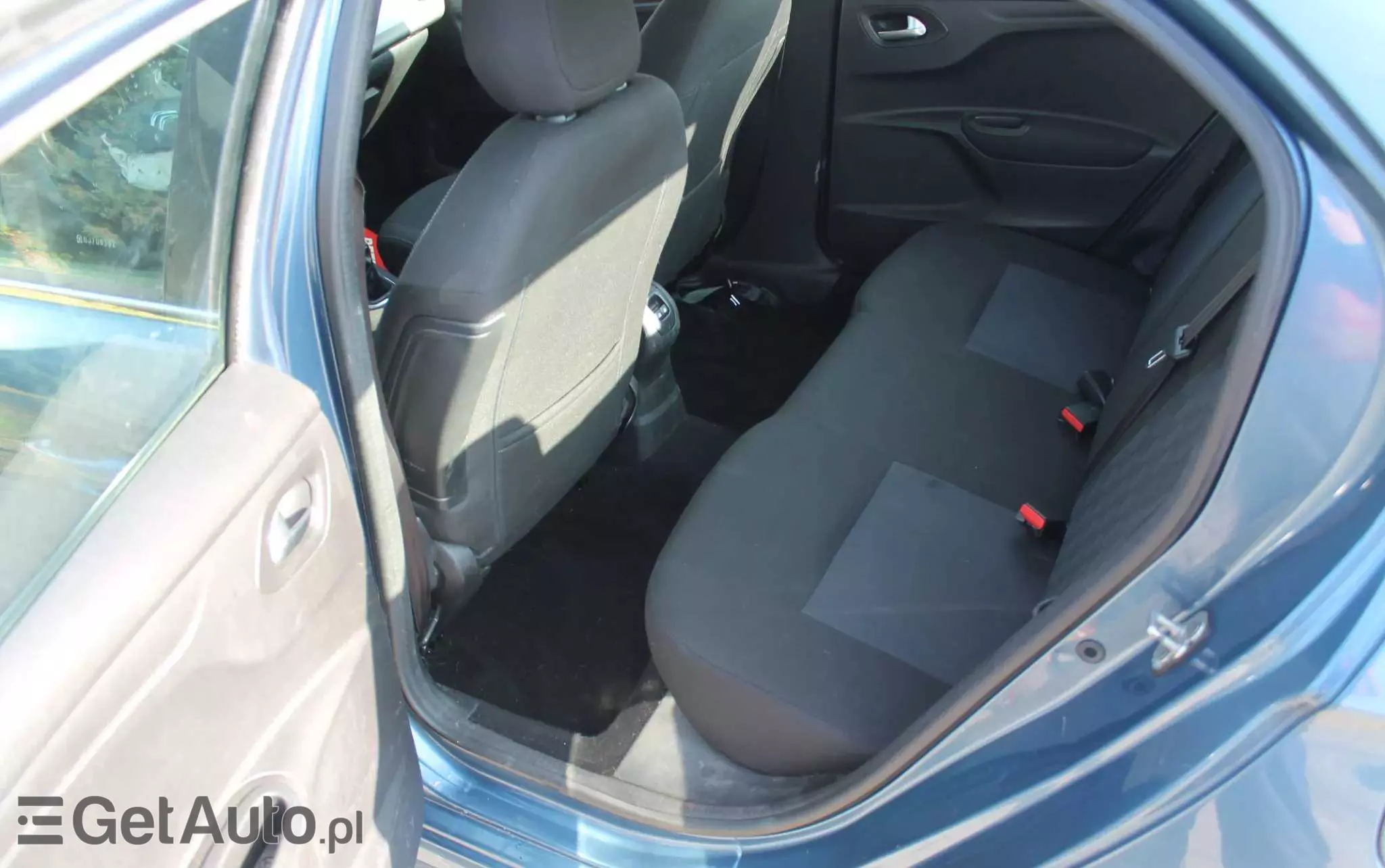 CITROËN C-Elysée BlueHDi 100 Selection