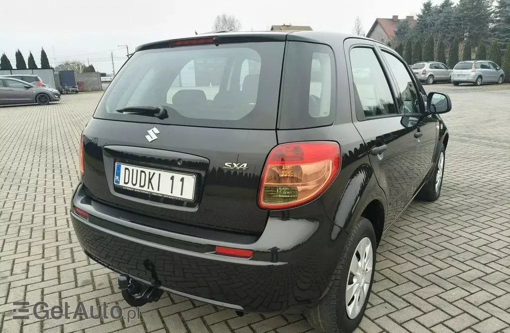SUZUKI Sx4 