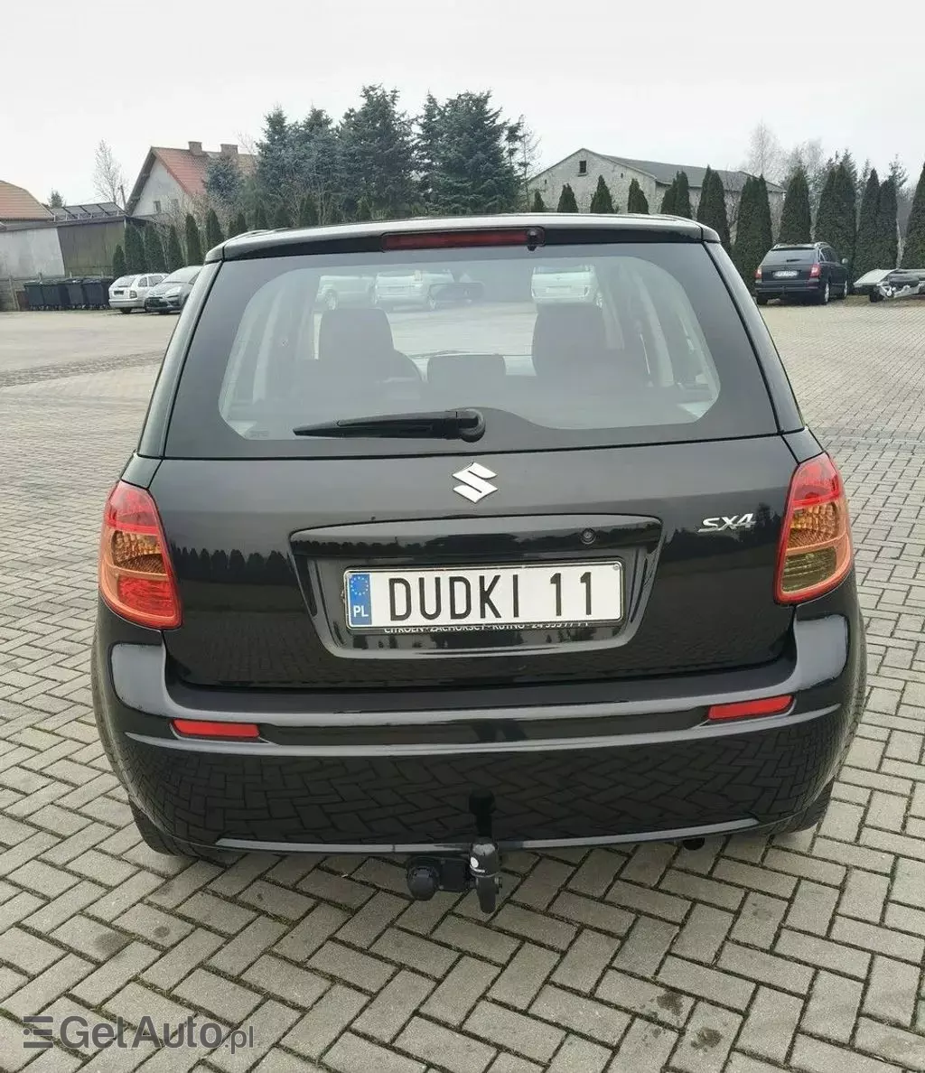SUZUKI Sx4 