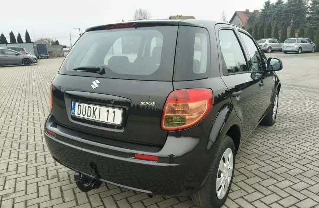 SUZUKI Sx4 