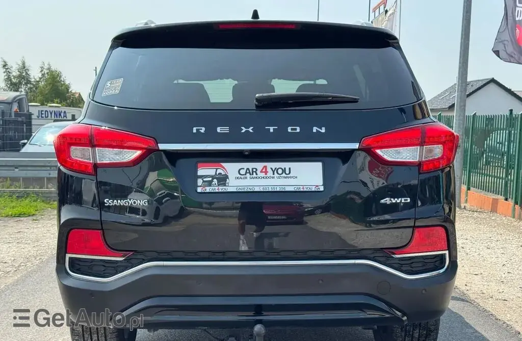 SSANGYONG Rexton 