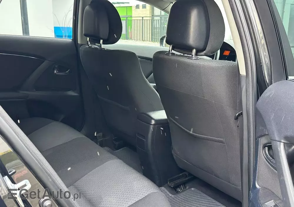 TOYOTA Avensis 2.0 D-4D Premium