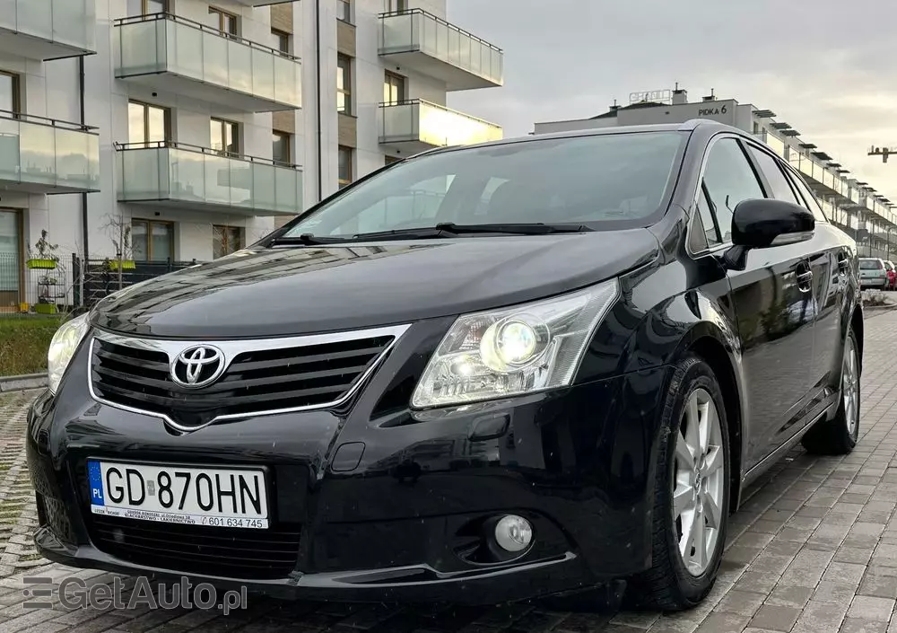 TOYOTA Avensis 2.0 D-4D Premium