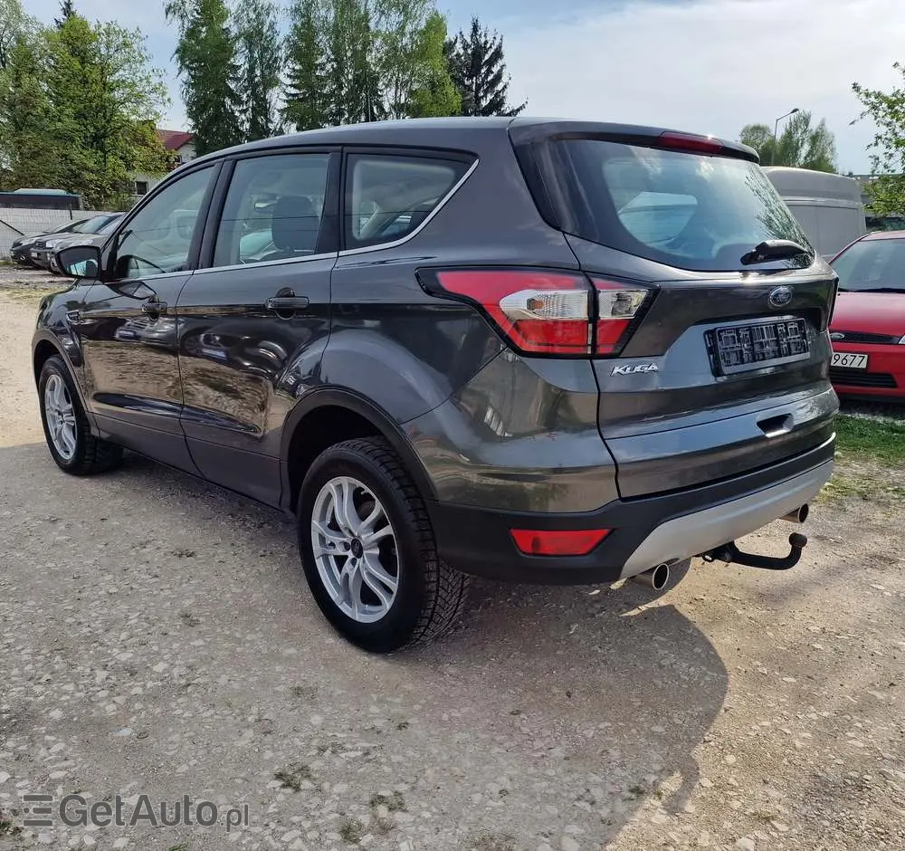 FORD Kuga 1.5 EcoBlue COOL&CONNECT