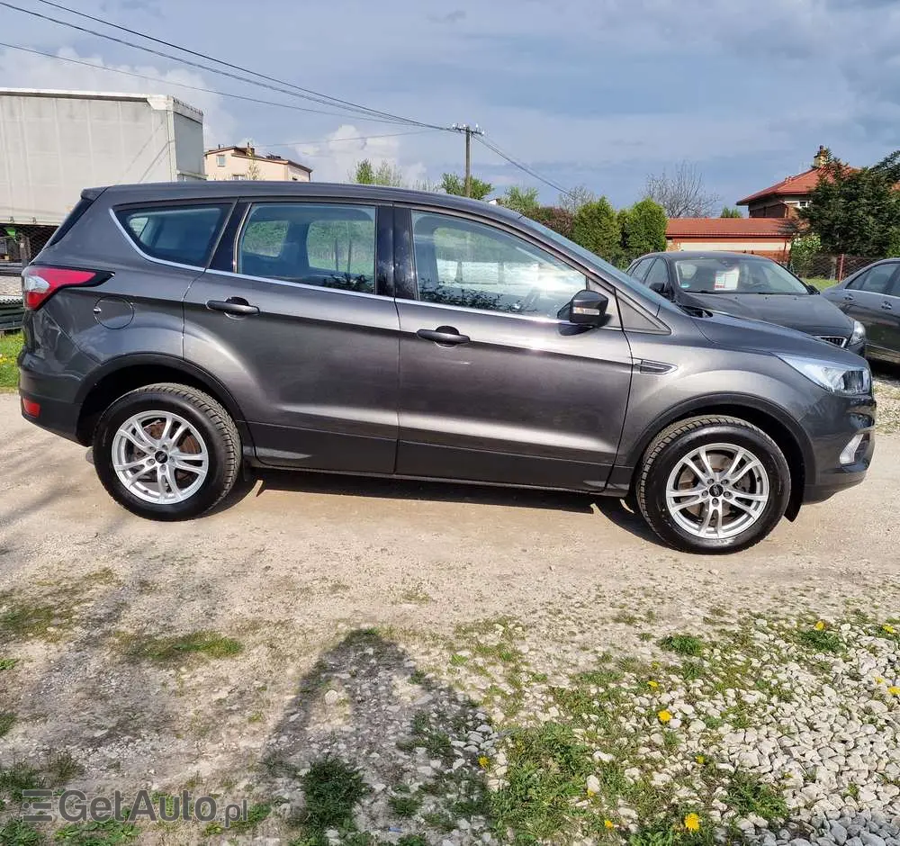 FORD Kuga 1.5 EcoBlue COOL&CONNECT