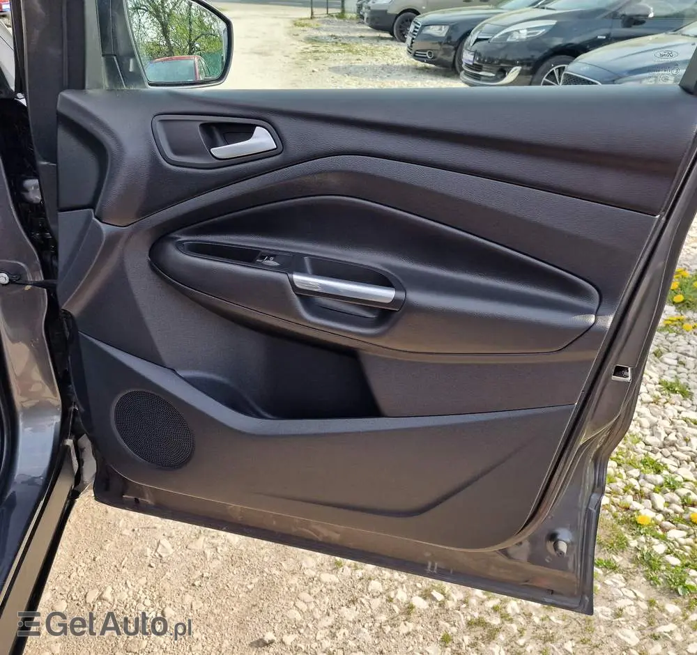 FORD Kuga 1.5 EcoBlue COOL&CONNECT