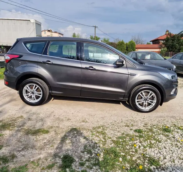 FORD Kuga 1.5 EcoBlue COOL&CONNECT