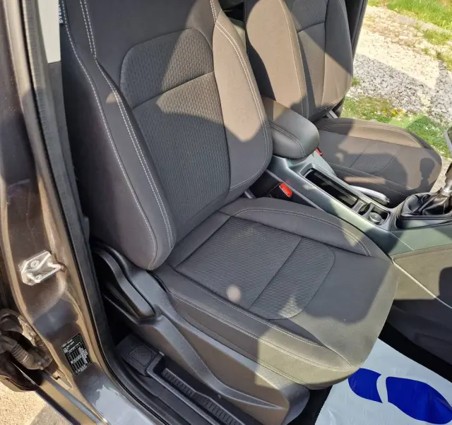 FORD Kuga 1.5 EcoBlue COOL&CONNECT