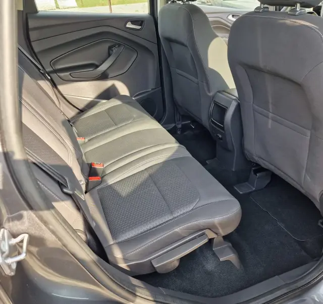 FORD Kuga 1.5 EcoBlue COOL&CONNECT