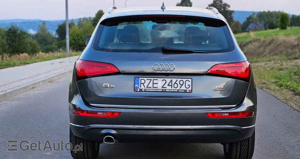 AUDI Q5 2.0 TDI quattro