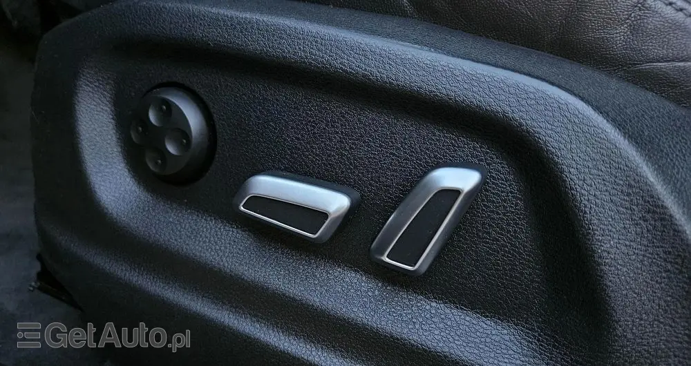 AUDI Q5 2.0 TDI quattro