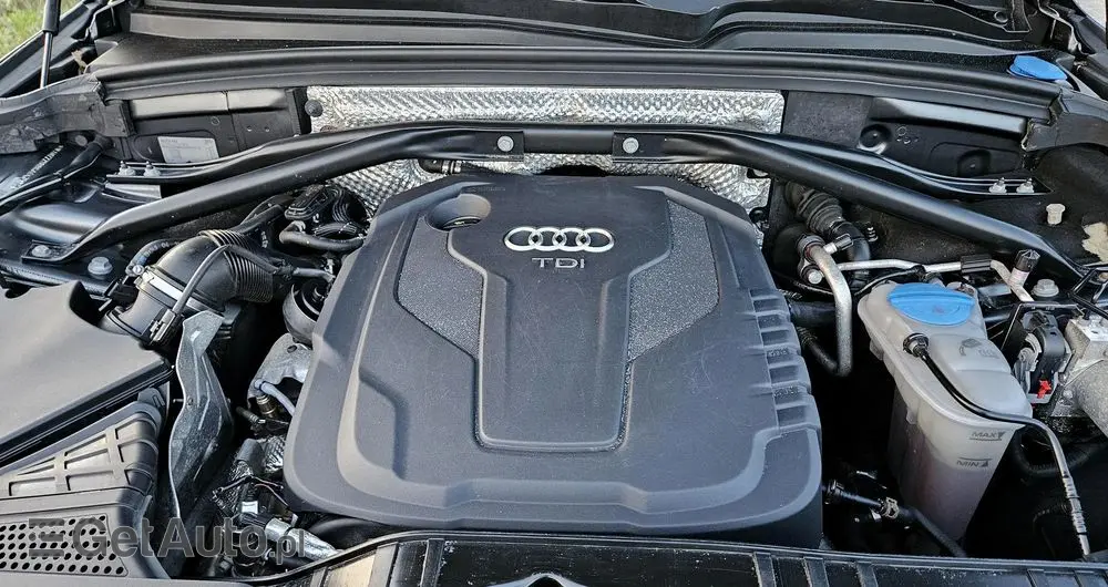 AUDI Q5 2.0 TDI quattro
