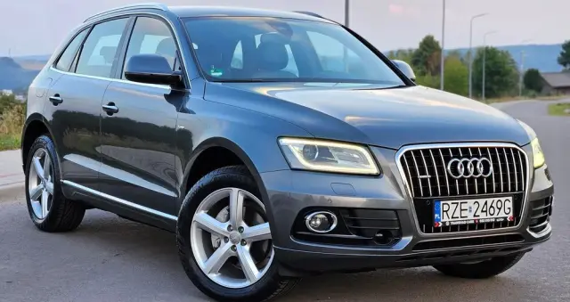 AUDI Q5 2.0 TDI quattro