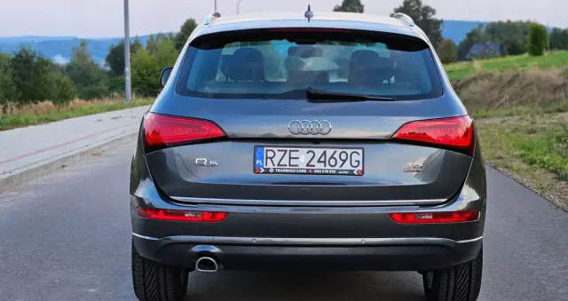 AUDI Q5 2.0 TDI quattro