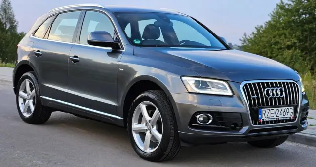 AUDI Q5 2.0 TDI quattro
