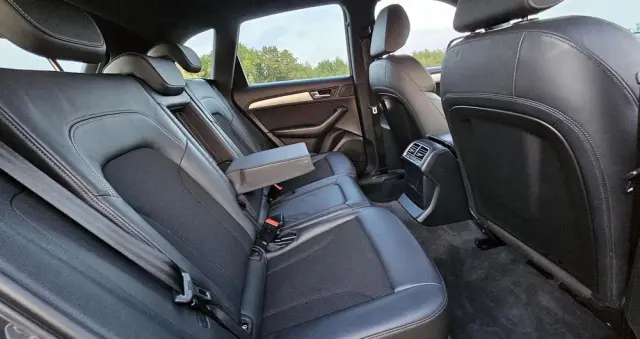 AUDI Q5 2.0 TDI quattro