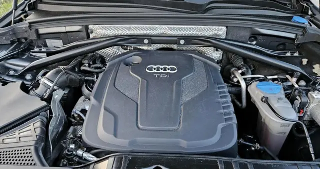 AUDI Q5 2.0 TDI quattro