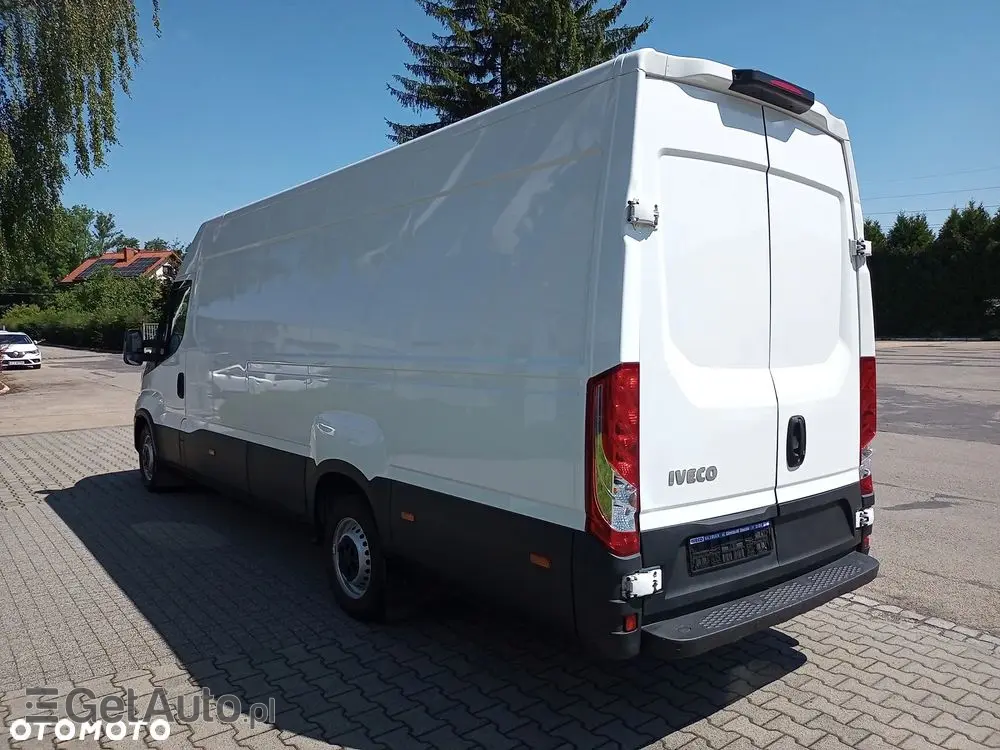 IVECO Daily 3514 Furgon L4H2 / A8V / HI-MATIC 
