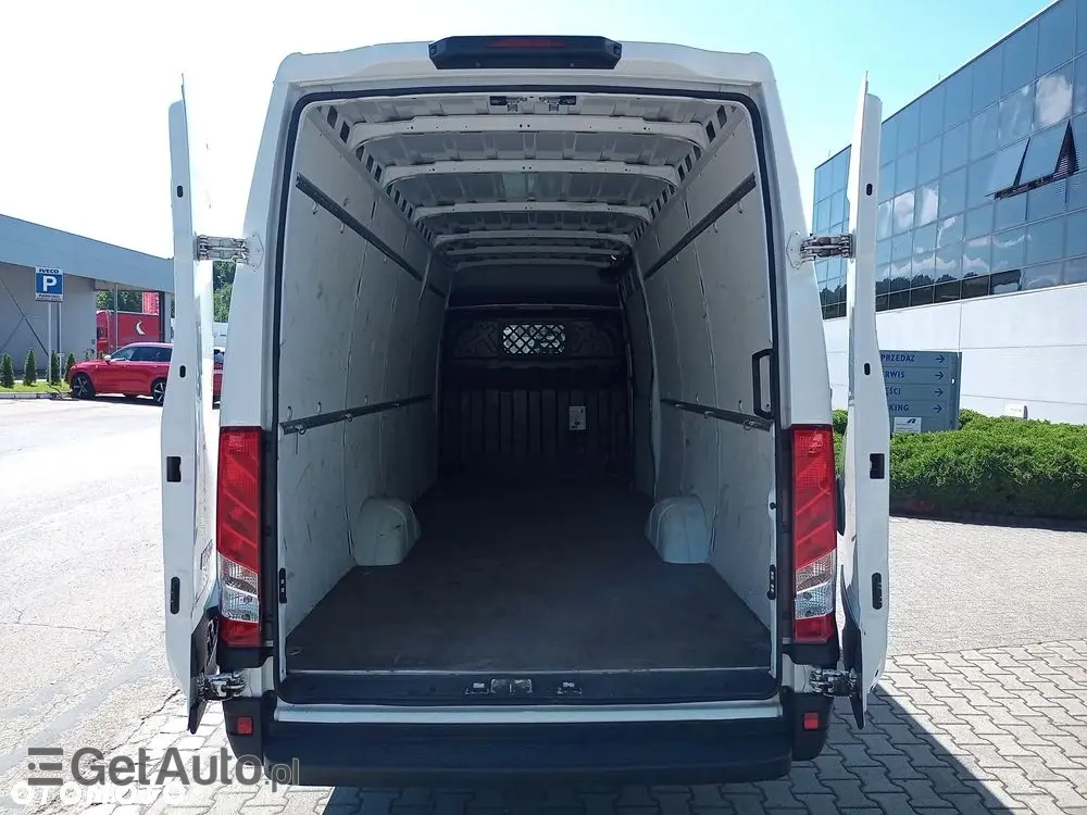 IVECO Daily 3514 Furgon L4H2 / A8V / HI-MATIC 