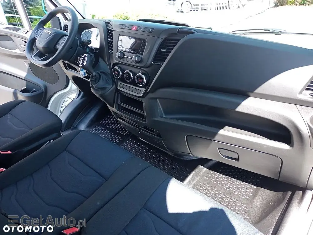 IVECO Daily 3514 Furgon L4H2 / A8V / HI-MATIC 