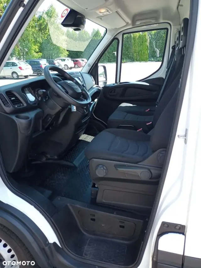 IVECO Daily 3514 Furgon L4H2 / A8V / HI-MATIC 